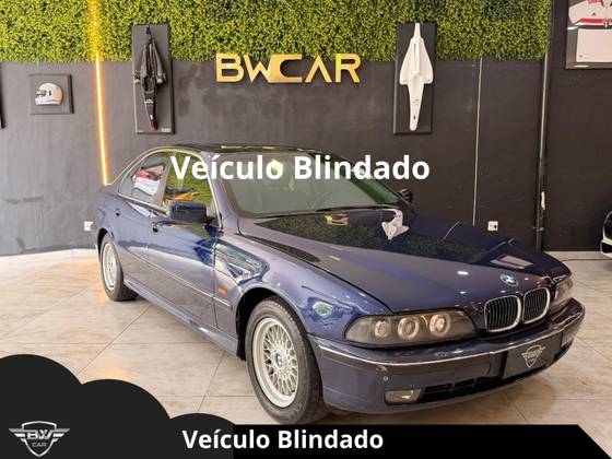 BMW 540i 4.4 SEDAN V8 32V GASOLINA 4P AUTOMÁTICO